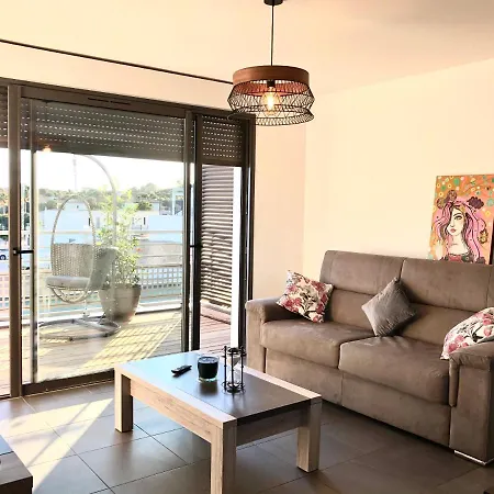 Groupe Lao Hotellerie Apartamento