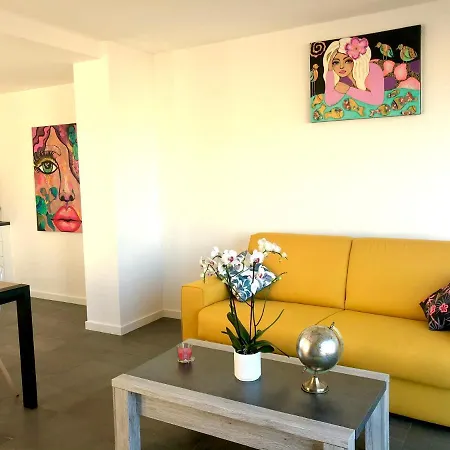 Apartamento Groupe Lao Hotellerie *